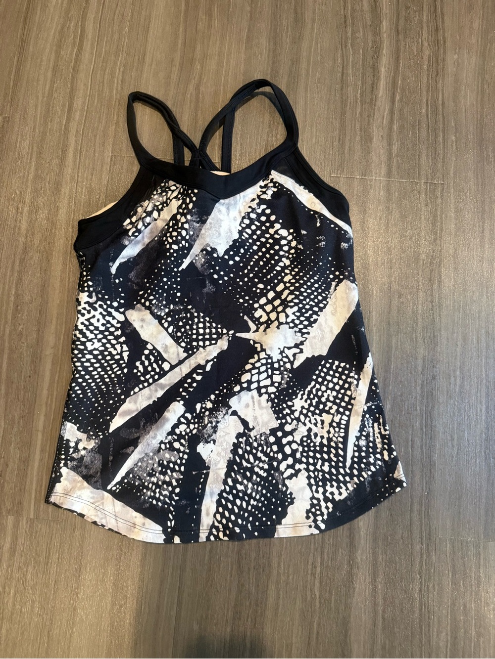 Lululemon Women’s Black & White Print Strappy Tank Top